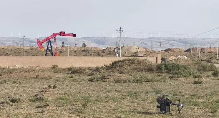 Petrol ve doğalgaz boru hattı denetim dronları neler yapabilir? İHA boru hattı denetiminin özel uygulaması ayrıntılı olarak açıklanmaktadır.